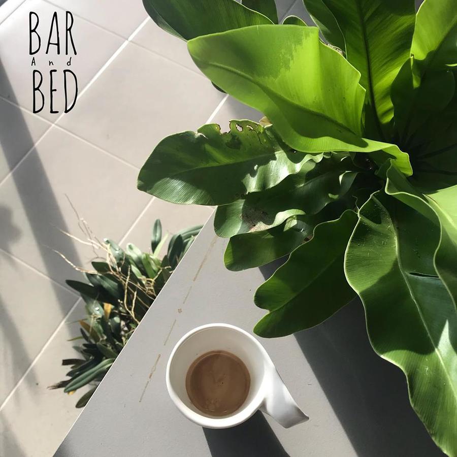 スラート・ターニー Barandbed Urtホステル エクステリア 写真